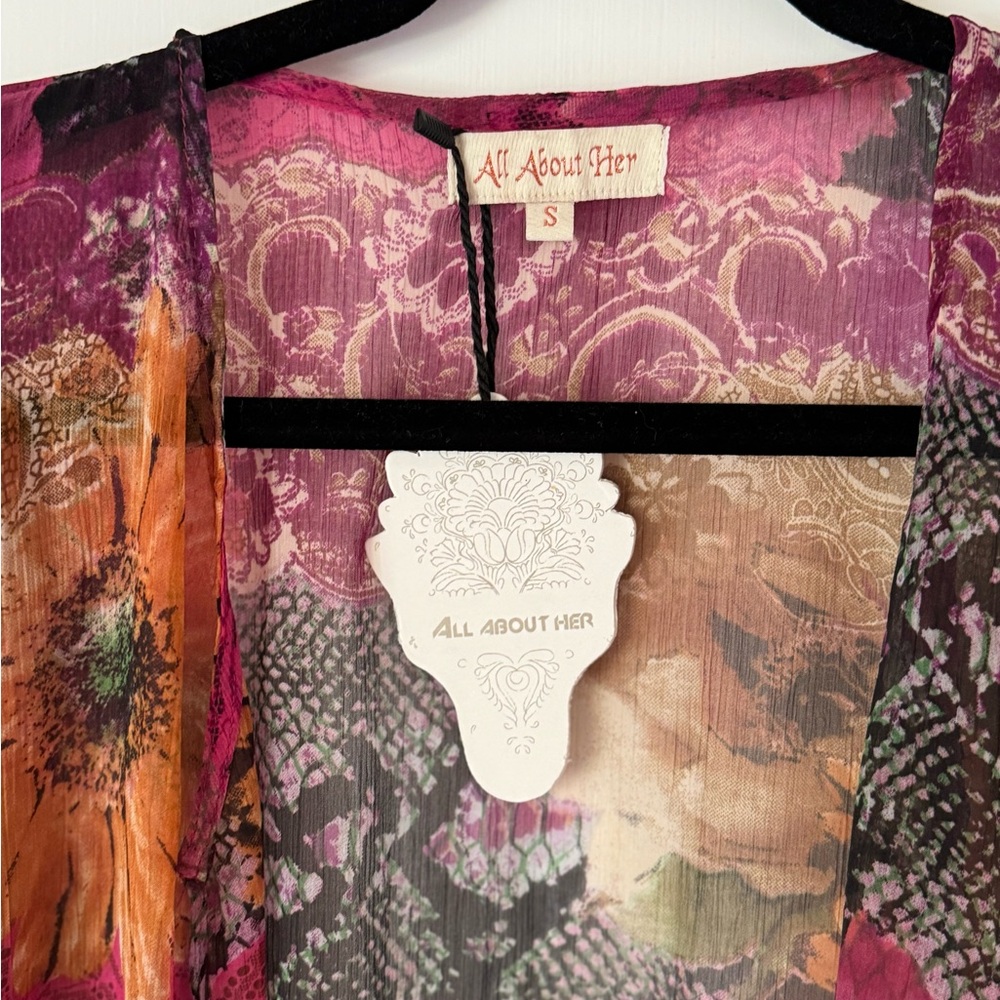 All About Her Floral Kimono